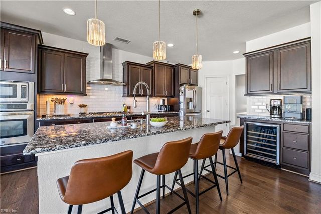 1664 Teton Court, Chesapeake, VA 23320