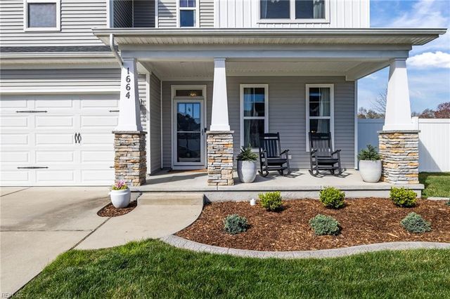 1664 Teton Court, Chesapeake, VA 23320