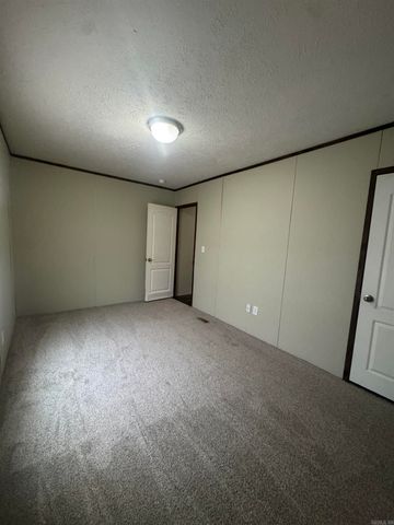 210 E vine Street, Paragould, AR 72450