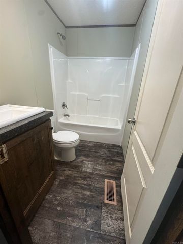 210 E vine Street, Paragould, AR 72450