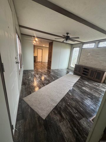 210 E vine Street, Paragould, AR 72450