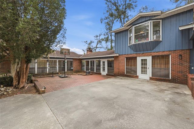 18784 NW 230TH STREET, High Springs, FL 32643