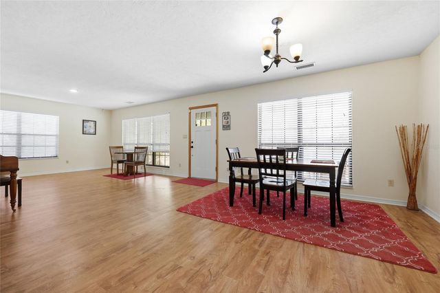 18784 NW 230TH STREET, High Springs, FL 32643