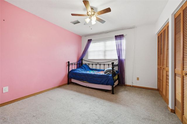 18784 NW 230TH STREET, High Springs, FL 32643