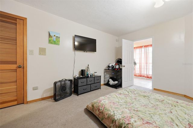 18784 NW 230TH STREET, High Springs, FL 32643