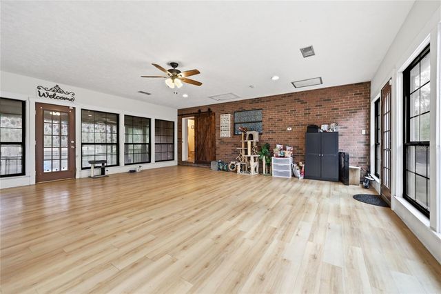 18784 NW 230TH STREET, High Springs, FL 32643