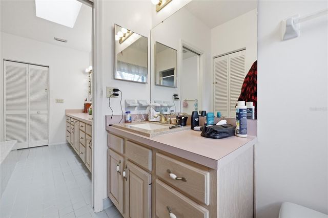 18784 NW 230TH STREET, High Springs, FL 32643