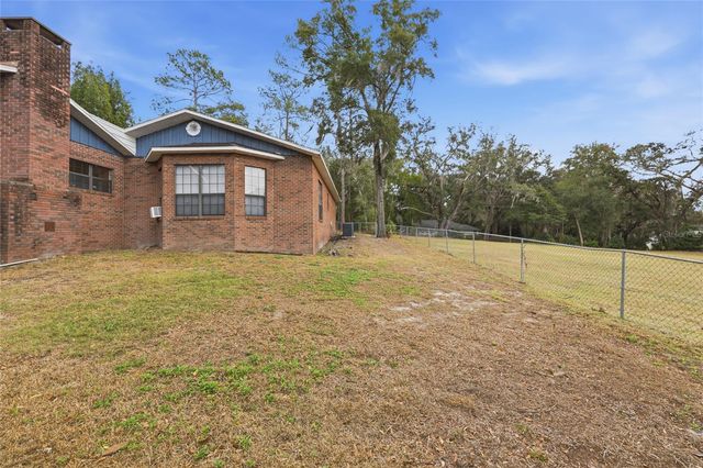 18784 NW 230TH STREET, High Springs, FL 32643