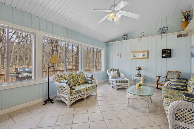 25155 S Stoney Island Avenue, Crete, IL 60417