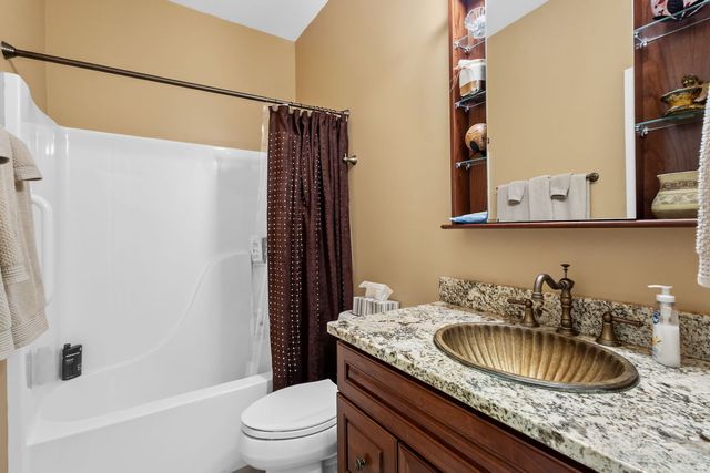 25155 S Stoney Island Avenue, Crete, IL 60417