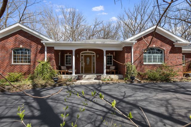 25155 S Stoney Island Avenue, Crete, IL 60417