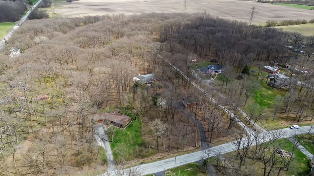25155 S Stoney Island Avenue, Crete, IL 60417