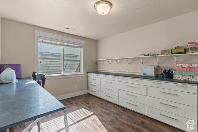 821 S 525 E, River Heights, UT 84321