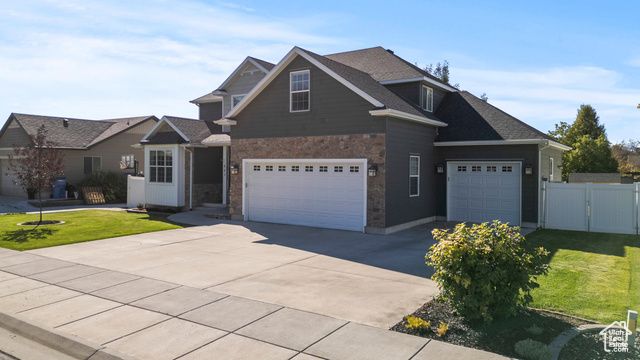 821 S 525 E, River Heights, UT 84321