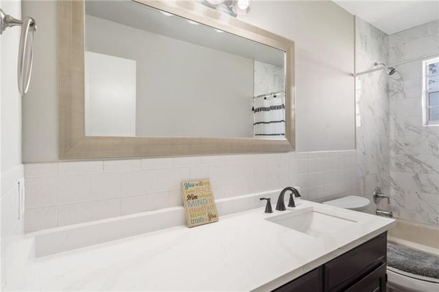 1306 Silent Grove Road, Springdale, AR 72762