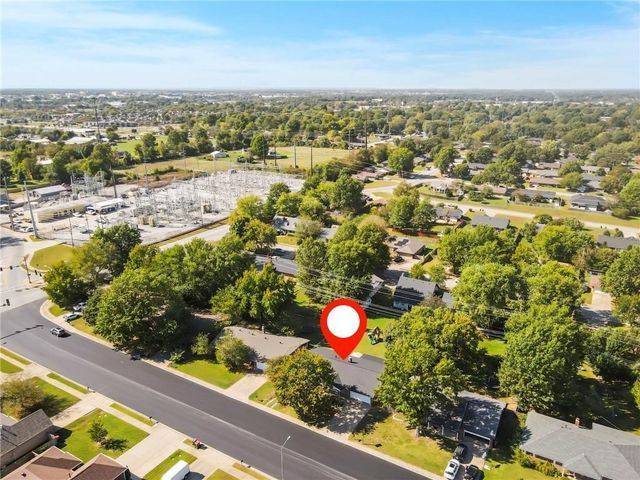 1306 Silent Grove Road, Springdale, AR 72762