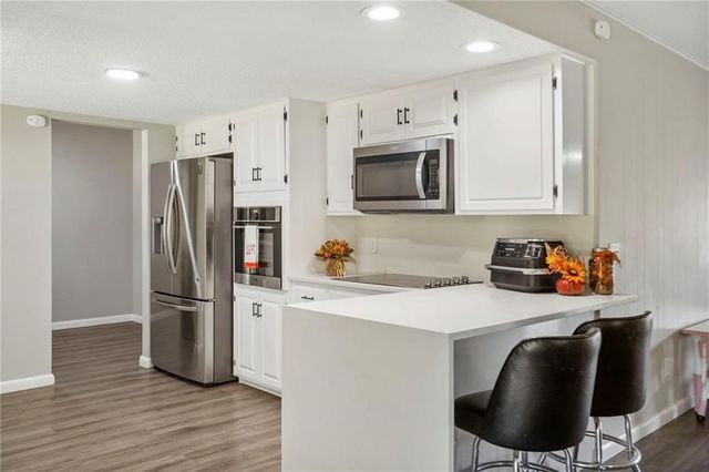 1306 Silent Grove Road, Springdale, AR 72762