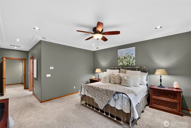 304 Antonie Avenue N, Eatonville, WA 98328