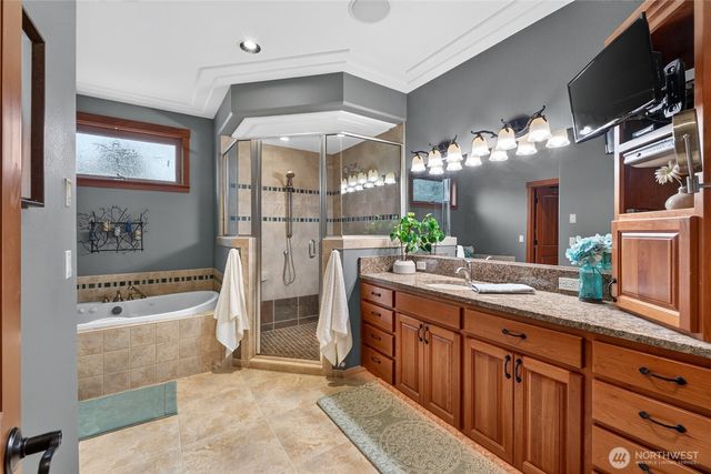 304 Antonie Avenue N, Eatonville, WA 98328