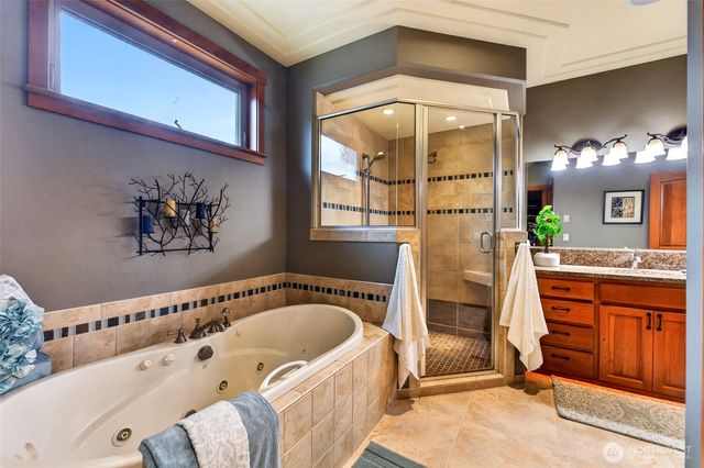 304 Antonie Avenue N, Eatonville, WA 98328