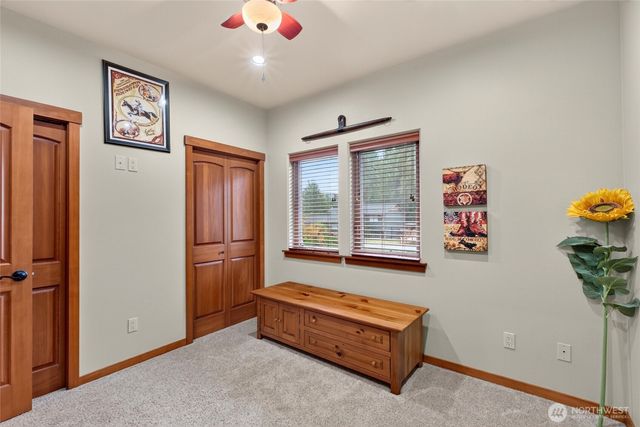 304 Antonie Avenue N, Eatonville, WA 98328