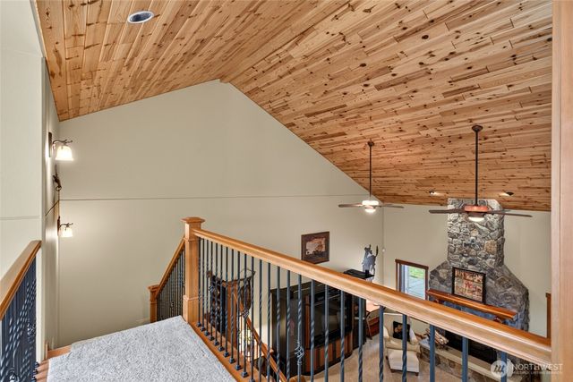 304 Antonie Avenue N, Eatonville, WA 98328