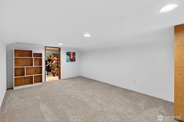 304 Antonie Avenue N, Eatonville, WA 98328