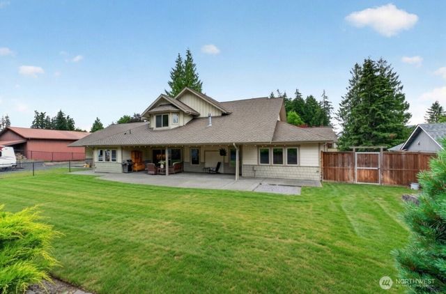 304 Antonie Avenue N, Eatonville, WA 98328