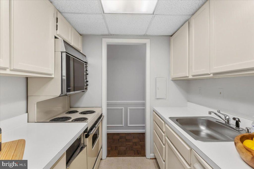 Image 13 of property listing at 208 JUSTICE CT NE #44, Washington, DC 20002