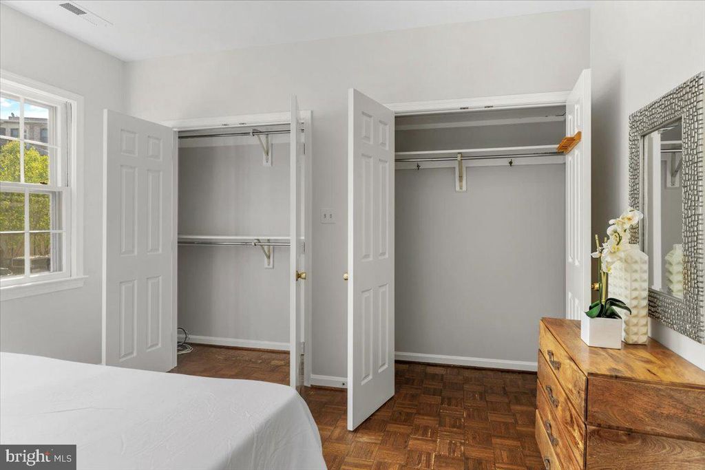 Image 18 of property listing at 208 JUSTICE CT NE #44, Washington, DC 20002