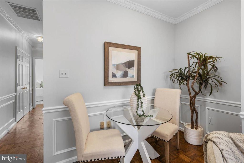 Image 8 of property listing at 208 JUSTICE CT NE #44, Washington, DC 20002