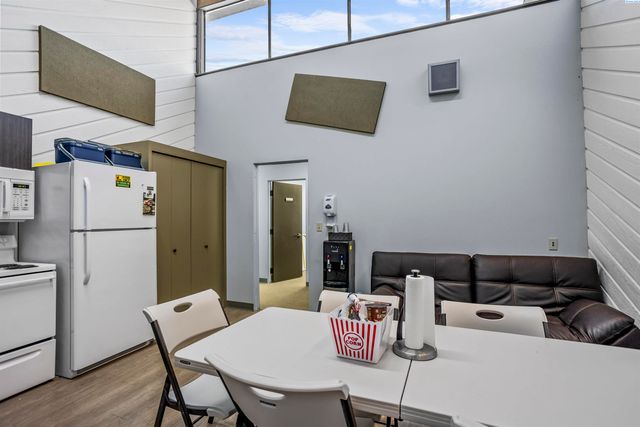 7511 W Arrowhead Ave - Ste G Ste G, Kennewick, WA 99336