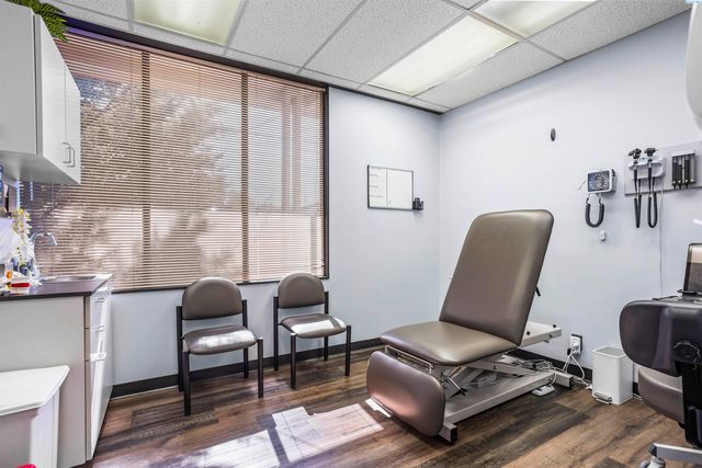 7511 W Arrowhead Ave - Ste G Ste G, Kennewick, WA 99336