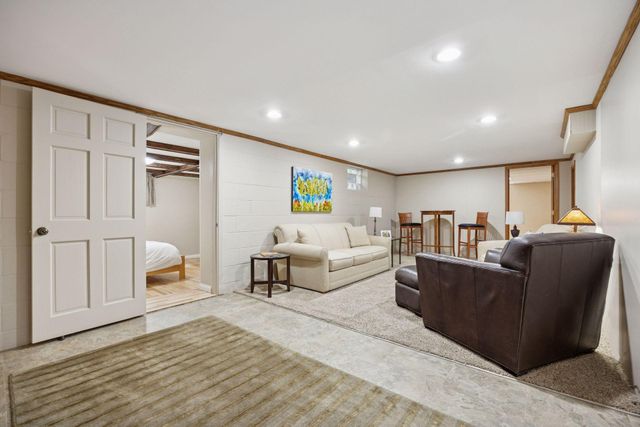 3933 Dartmouth Drive, Minnetonka, MN 55345
