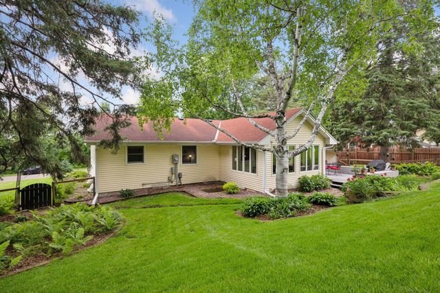 3933 Dartmouth Drive, Minnetonka, MN 55345