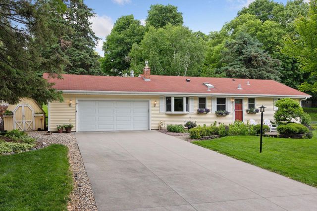 3933 Dartmouth Drive, Minnetonka, MN 55345