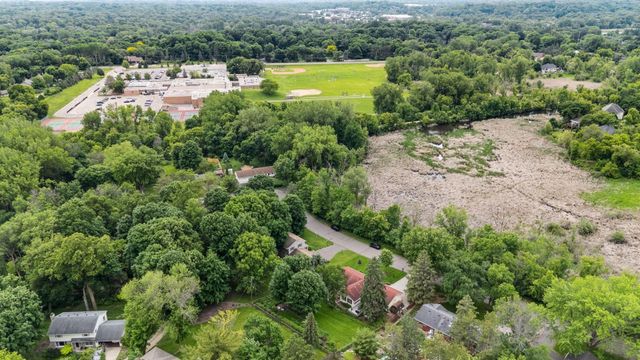 3933 Dartmouth Drive, Minnetonka, MN 55345