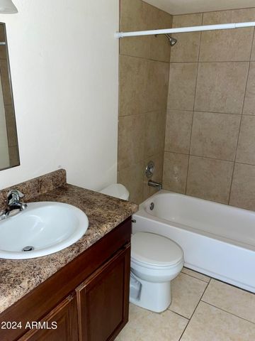 2417 W CAMPBELL Avenue 208, Phoenix, AZ 85015
