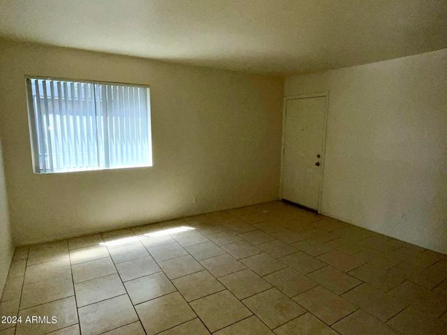 2417 W CAMPBELL Avenue 208, Phoenix, AZ 85015