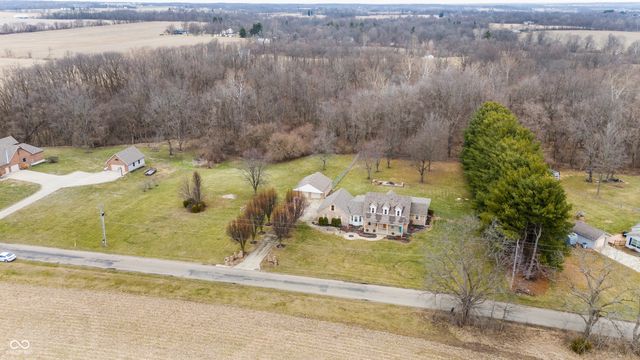 1078 W Suttles Road, Connersville, IN 47331