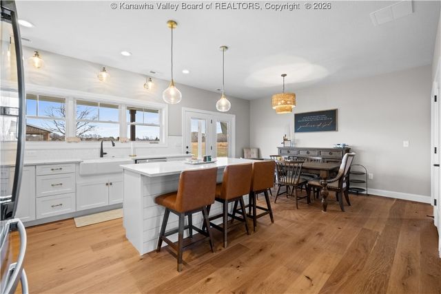 227 Alexander's Avenue, Fraziers Bottom, WV 25082