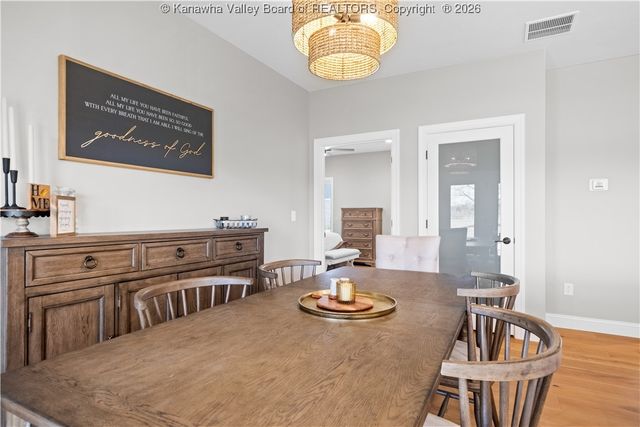 227 Alexander's Avenue, Fraziers Bottom, WV 25082