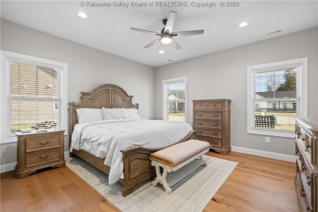 227 Alexander's Avenue, Fraziers Bottom, WV 25082