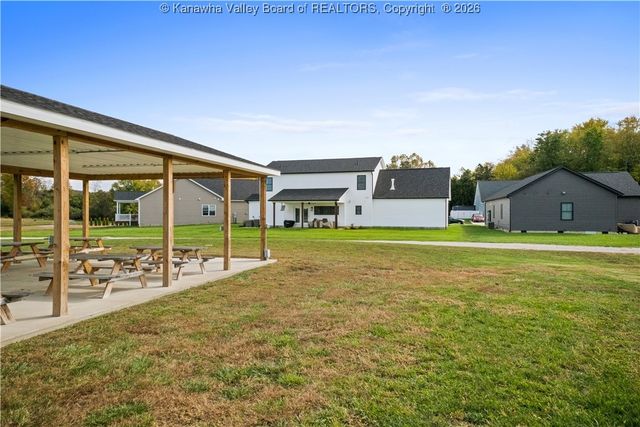 227 Alexander's Avenue, Fraziers Bottom, WV 25082