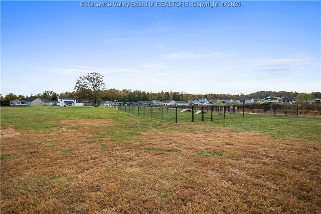 227 Alexander's Avenue, Fraziers Bottom, WV 25082