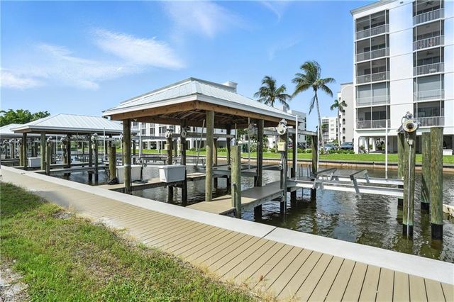 4265 Bay Beach LN 226, Fort Myers Beach, FL 33931
