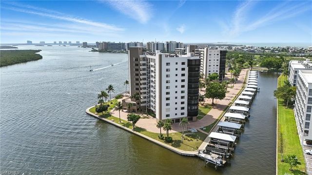 4265 Bay Beach LN 226, Fort Myers Beach, FL 33931