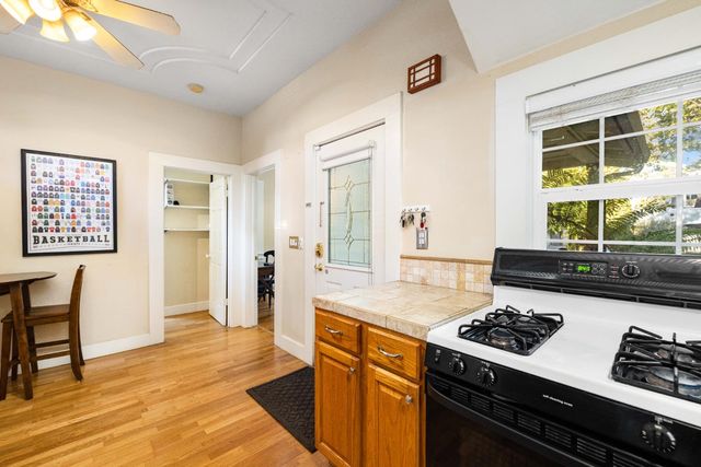 815 22nd St, Sacramento, CA 95816