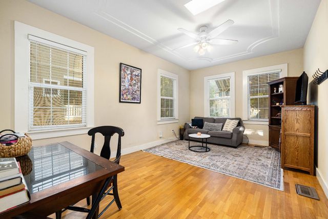 815 22nd St, Sacramento, CA 95816