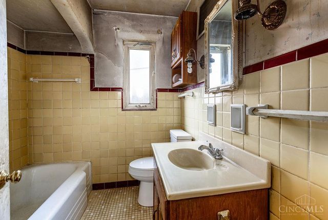 2640 Gehrum Lane, Cincinnati, OH 45238